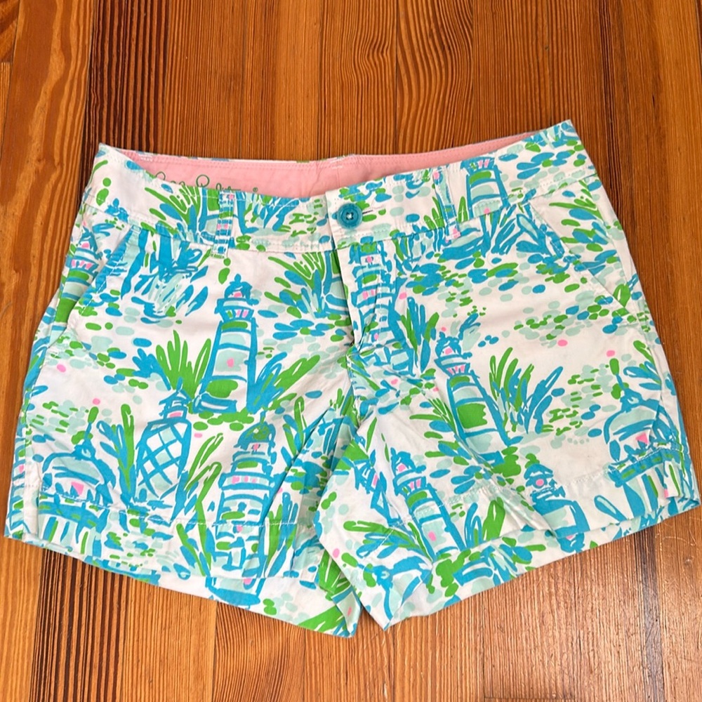 Lilly Pulitzer Callahan shorts Size 6